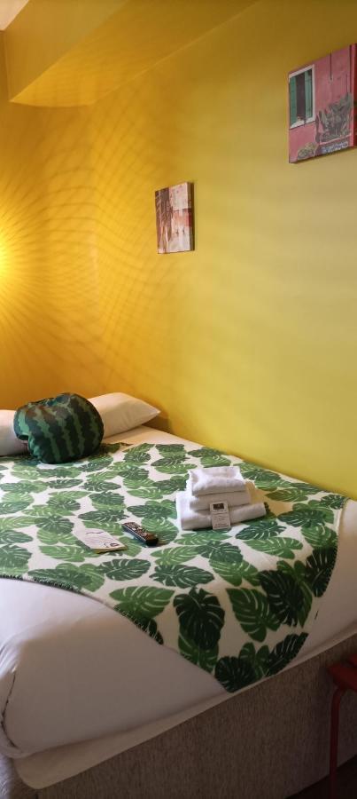 Hotel Le Petit Billot ヴィトレ エクステリア 写真