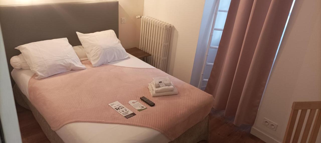 Hotel Le Petit Billot ヴィトレ エクステリア 写真